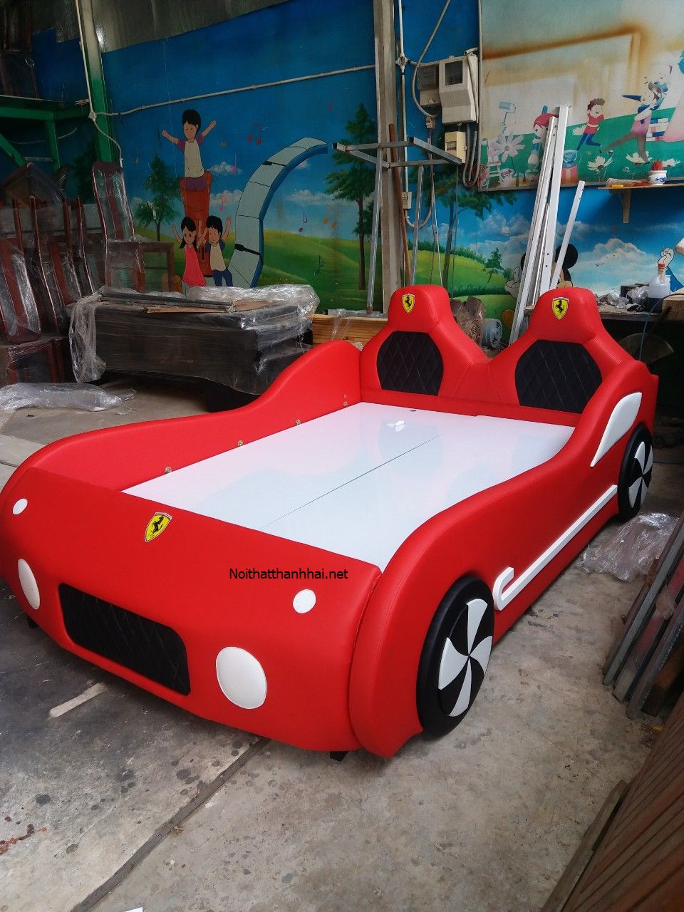 Giường ô tô màu đỏ xe đua giá bán 13 triệu VND size 1m2 x 2m