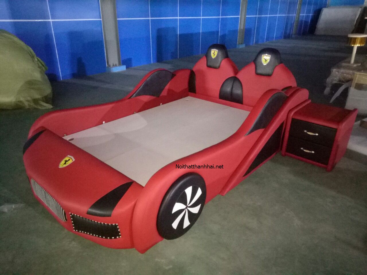 Giường ô tô màu đỏ GTE035 giá bán 13 triệu VND size 1m2 x 2m 7