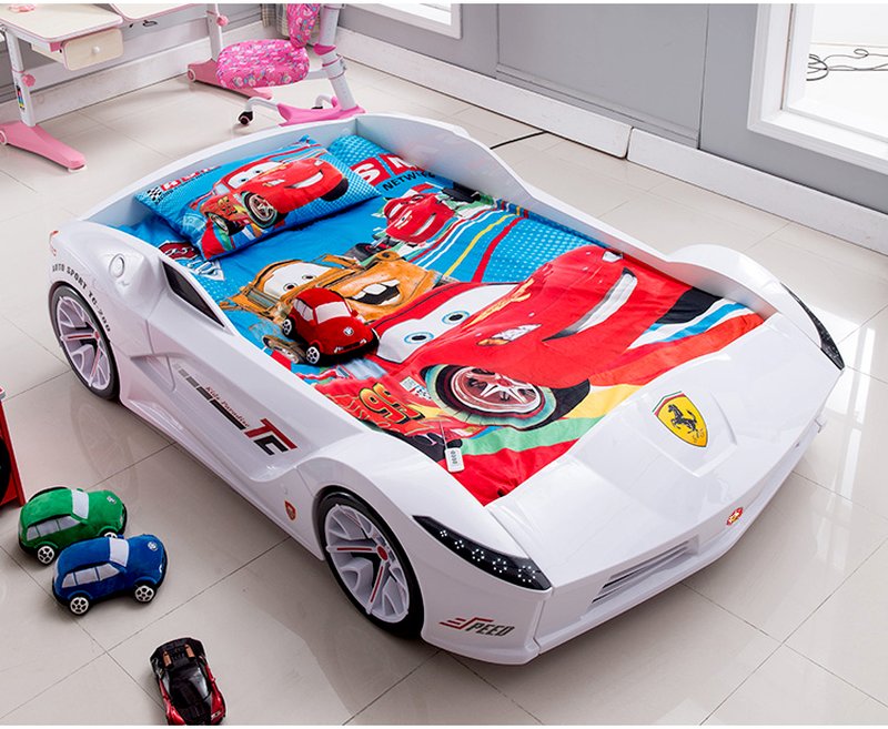 Giường ô tô xe đua 3D dành cho bé trai GTE078 màu trắng