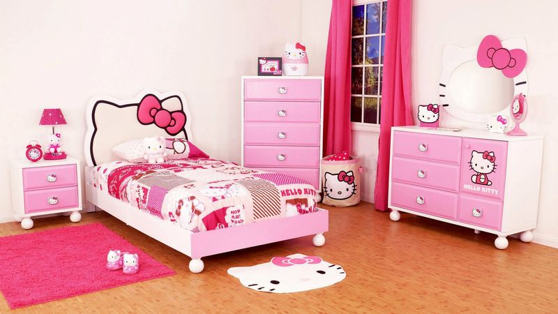 Giường trẻ em hình Hello Kitty xinh xắn GTE028