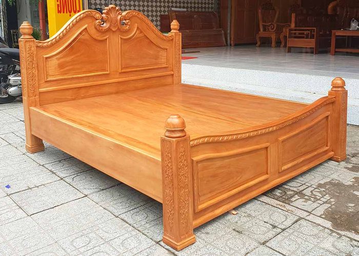 Giường ngủ làm từ gỗ gõ đỏ đẹp