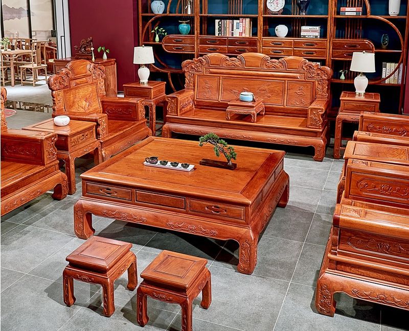 Bàn ghế làm từ gỗ hương đá tự nhiên